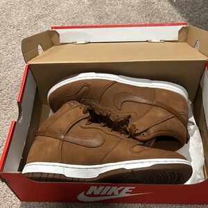 Nike Brown High-Top Sneakers